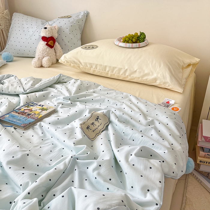 91家纺网 家纺一手货源 找家纺 桃心家居 2026新款A类ins云柔水洗棉织标蝴蝶结毛球少女大豆单夏被夏被四件套系列 水洗棉毛球-夏被薄荷布丁