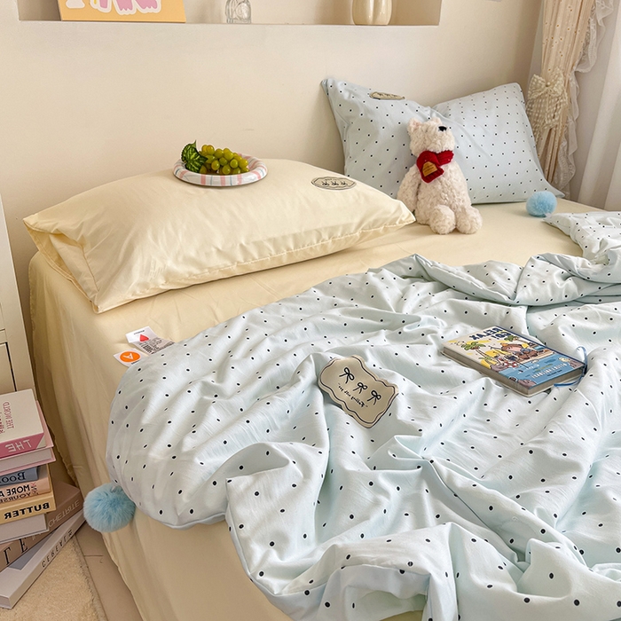 91家纺网 家纺一手货源 找家纺 桃心家居 2026新款A类ins云柔水洗棉织标蝴蝶结毛球少女大豆单夏被夏被四件套系列 水洗棉毛球-夏被薄荷布丁