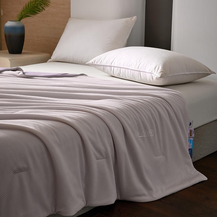 91家纺网 家纺一手货源 找家纺 鸣升家纺 2026新款氨纶提花凉感丝夏被西瓜被空调被冰淇淋夏凉被空调被 冰感-粉