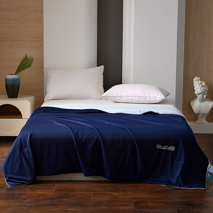 91家纺网 家纺一手货源 找家纺 鸣升家纺 2026新款氨纶提花凉感丝夏被西瓜被空调被冰淇淋夏凉被空调被 冰感-深蓝