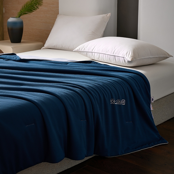 91家纺网 家纺一手货源 找家纺 鸣升家纺 2026新款氨纶提花凉感丝夏被西瓜被空调被冰淇淋夏凉被空调被 冰感-湖蓝