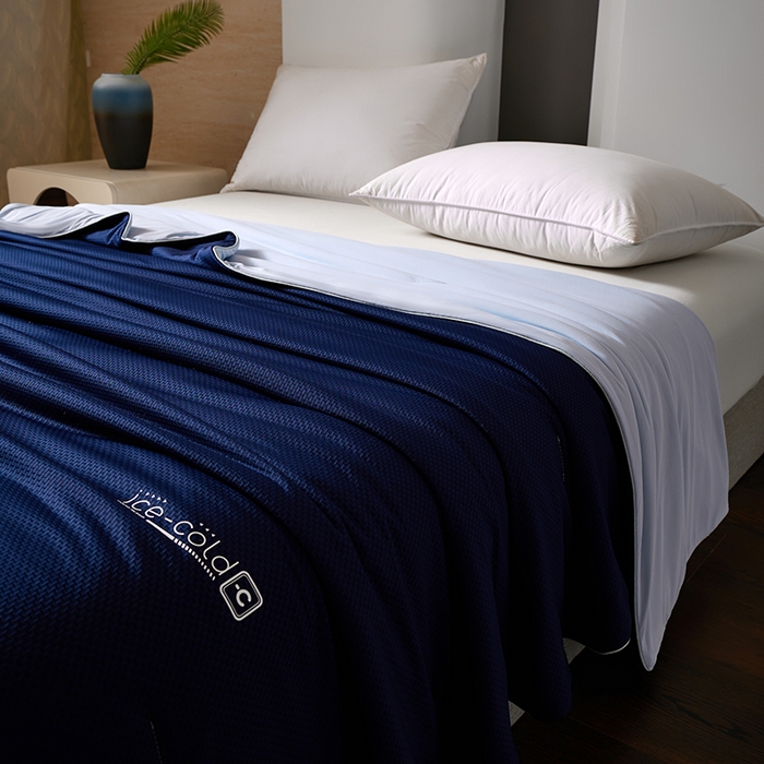 91家纺网 家纺一手货源 找家纺 鸣升家纺 2026新款氨纶提花凉感丝夏被西瓜被空调被冰淇淋夏凉被空调被 冰感-深蓝