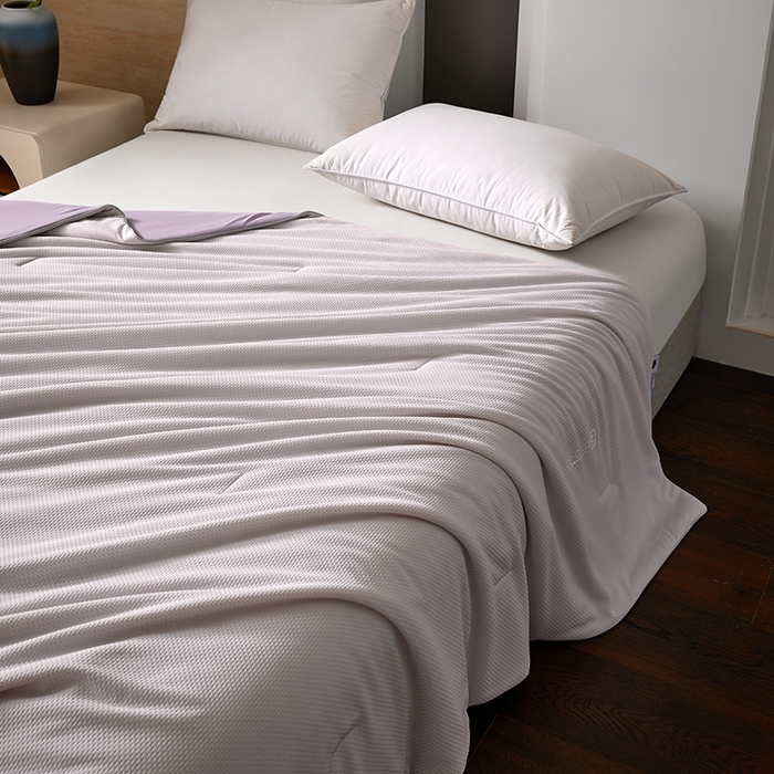 91家纺网 家纺一手货源 找家纺 鸣升家纺 2026新款氨纶提花凉感丝夏被西瓜被空调被冰淇淋夏凉被空调被 冰感-粉