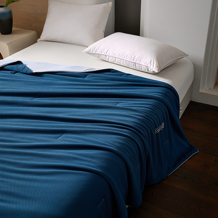 91家纺网 家纺一手货源 找家纺 鸣升家纺 2026新款氨纶提花凉感丝夏被西瓜被空调被冰淇淋夏凉被空调被 冰感-湖蓝