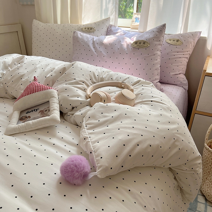 91家纺网 家纺一手货源 找家纺 桃心家居 2026新款A类ins云柔水洗棉织标混搭蝴蝶结毛球少女奶呼呼仙气四件套 水洗棉毛球-蝴蝶结芋泥波点