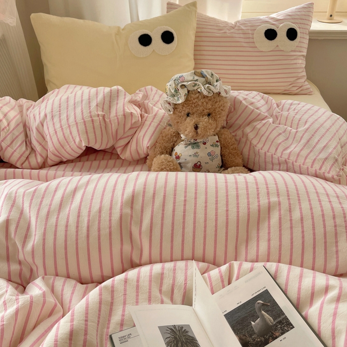 91家纺网 家纺一手货源 找家纺 （总）桃心家居 2026新款A类亲肤舒适软糯云柔水洗棉大眼睛毛巾绣混搭格子撞色系列四件套