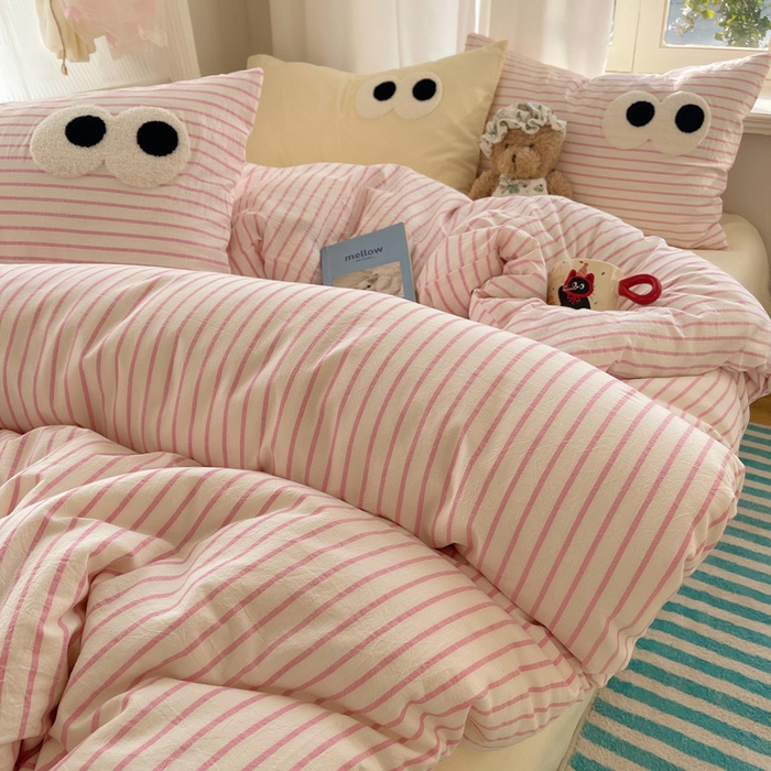 91家纺网 家纺一手货源 找家纺 （总）桃心家居 2026新款A类亲肤舒适软糯云柔水洗棉大眼睛毛巾绣混搭格子撞色系列四件套