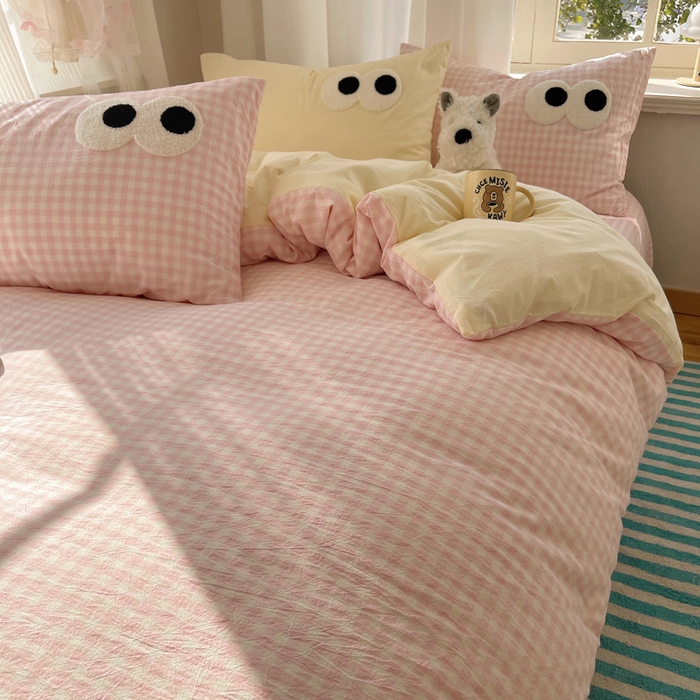 91家纺网 家纺一手货源 找家纺 桃心家居 2026新款A类亲肤舒适软糯云柔水洗棉大眼睛毛巾绣混搭格子撞色系列四件套 云柔水洗棉-大眼粉小格奶黄