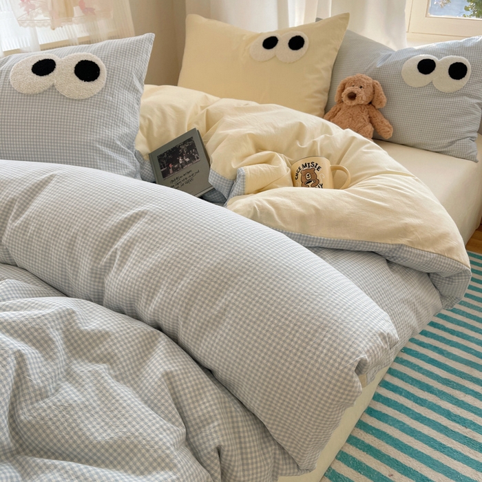 91家纺网 家纺一手货源 找家纺 桃心家居 2026新款A类亲肤舒适软糯云柔水洗棉大眼睛毛巾绣混搭格子撞色系列四件套 云柔水洗棉-大眼奶黄小蓝格2