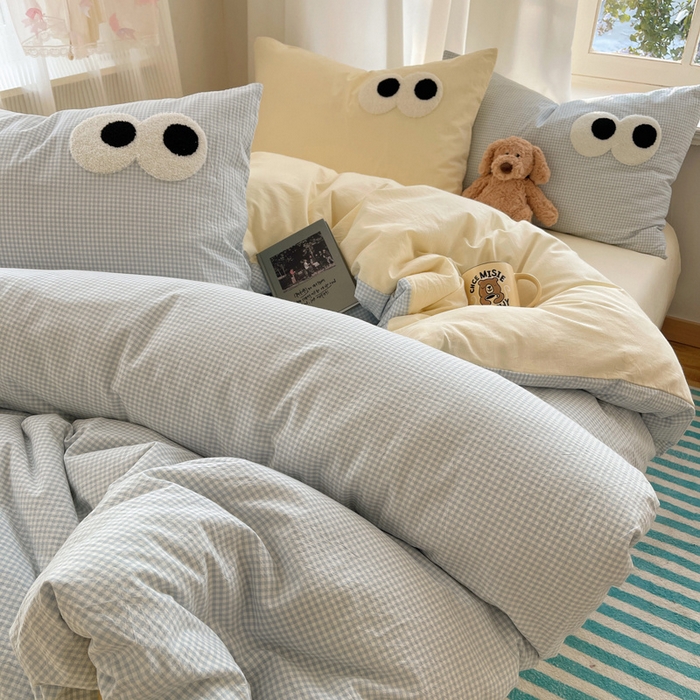 91家纺网 家纺一手货源 找家纺 桃心家居 2026新款A类亲肤舒适软糯云柔水洗棉大眼睛毛巾绣混搭格子撞色系列四件套 云柔水洗棉-大眼奶黄小蓝格2