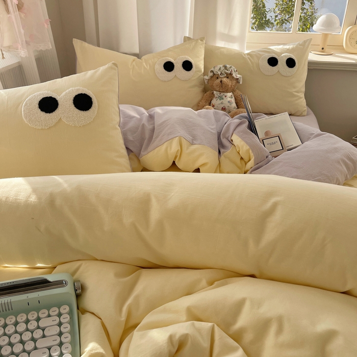 91家纺网 家纺一手货源 找家纺 桃心家居 2026新款A类亲肤舒适软糯云柔水洗棉大眼睛毛巾绣混搭格子撞色系列四件套 云柔水洗棉-大眼奶油葡萄