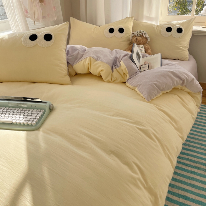 91家纺网 家纺一手货源 找家纺 桃心家居 2026新款A类亲肤舒适软糯云柔水洗棉大眼睛毛巾绣混搭格子撞色系列四件套 云柔水洗棉-大眼奶油葡萄