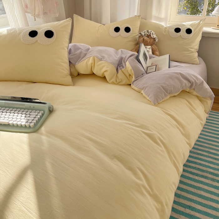 91家纺网 家纺一手货源 找家纺 桃心家居 2026新款A类亲肤舒适软糯云柔水洗棉大眼睛毛巾绣混搭格子撞色系列四件套 云柔水洗棉-大眼奶油葡萄