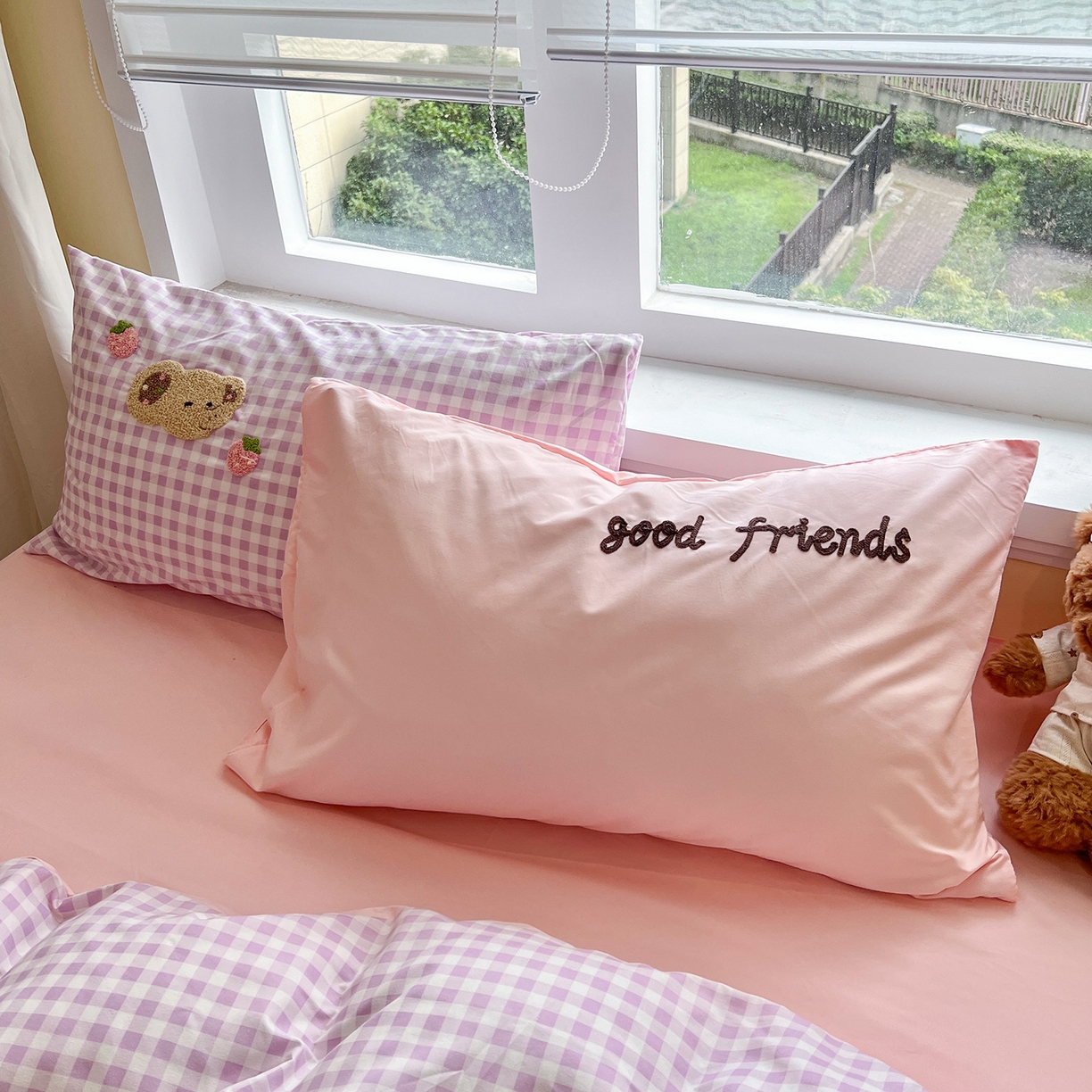 91家纺网 家纺一手货源 找家纺 （总）桃心家居 2026新款A类亲肤舒适软糯云柔水洗棉少女卡通格子混搭毛巾绣水洗棉系列四件套