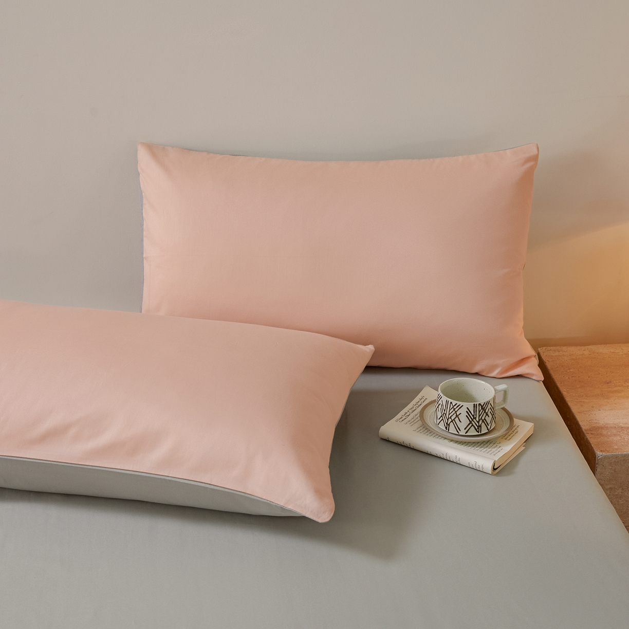 91家纺网 家纺一手货源 找家纺 寐眠 2026新款全棉纯棉纯色双拼四件套 珊瑚粉忆