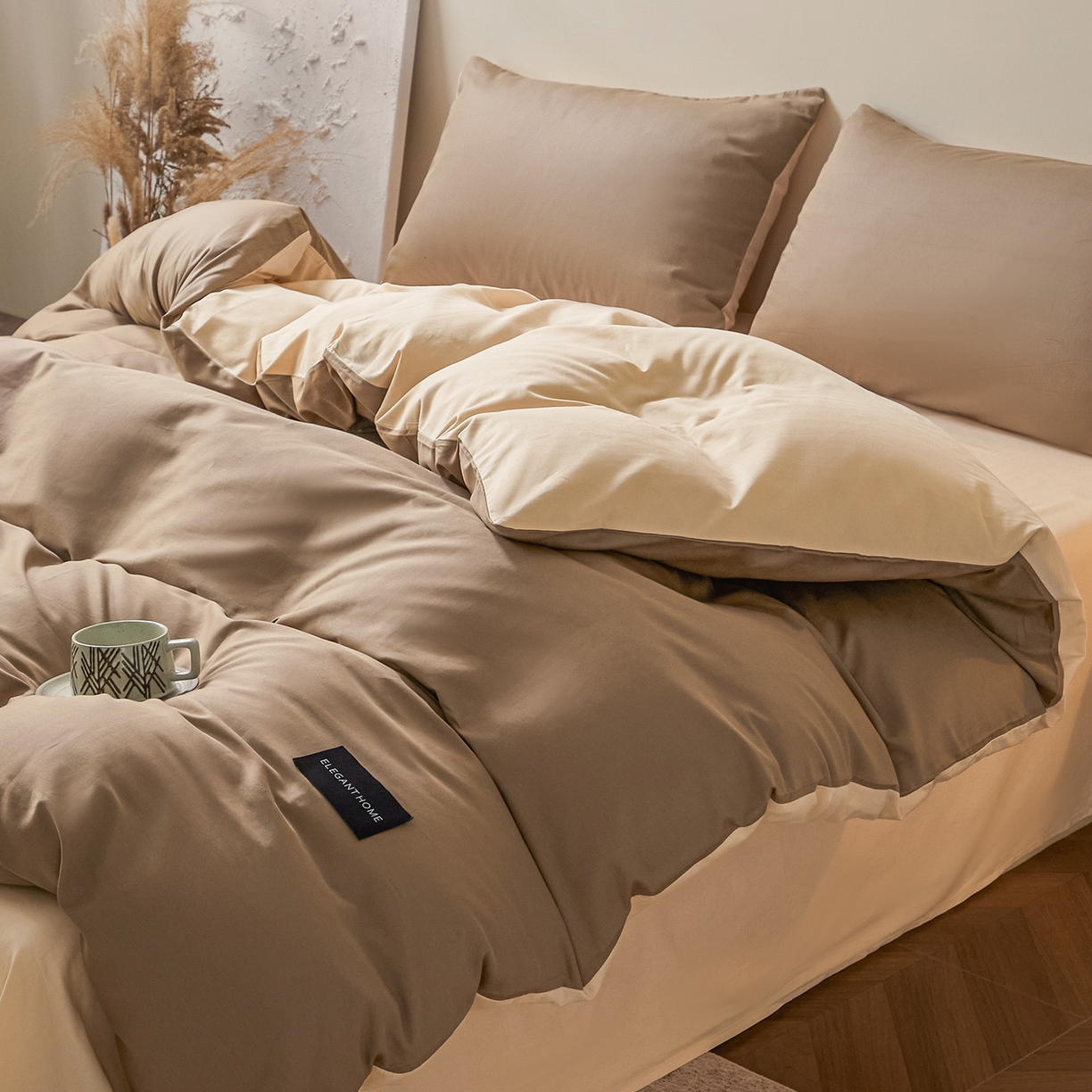 91家纺网 家纺一手货源 找家纺 寐眠 2026新款全棉纯棉纯色双拼四件套 暖棕卡其