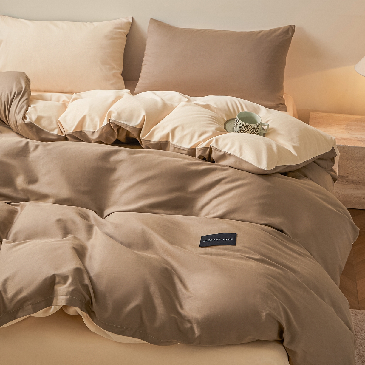 91家纺网 家纺一手货源 找家纺 寐眠 2026新款全棉纯棉纯色双拼四件套 暖棕卡其