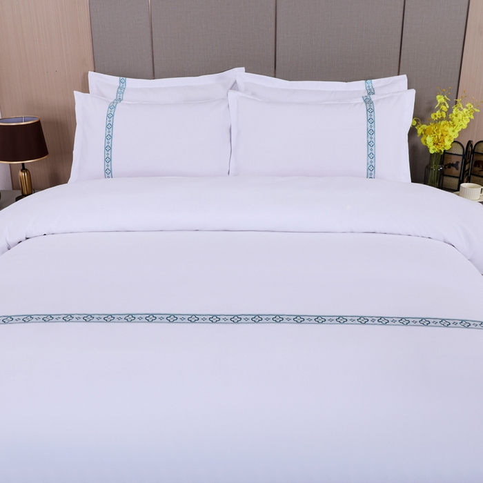 91家纺网 家纺一手货源 找家纺 好杰 2026新款加厚加密酒店布草织带四件套 花瓣雨