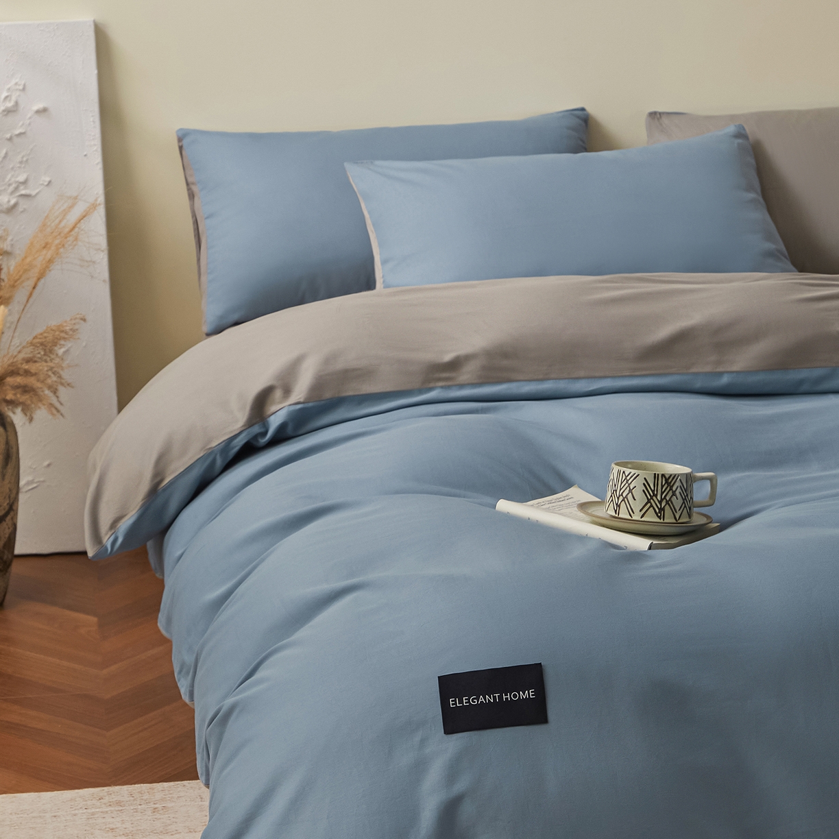 91家纺网 家纺一手货源 找家纺 寐眠 2026新款全棉纯棉纯色双拼四件套 蓝影静眠