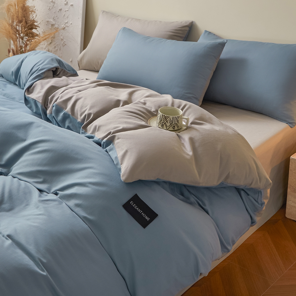 91家纺网 家纺一手货源 找家纺 寐眠 2026新款全棉纯棉纯色双拼四件套 蓝影静眠