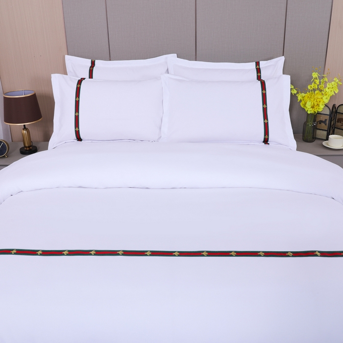 91家纺网 家纺一手货源 找家纺 好杰 2026新款加厚加密酒店布草织带四件套 金蜜彩蝶