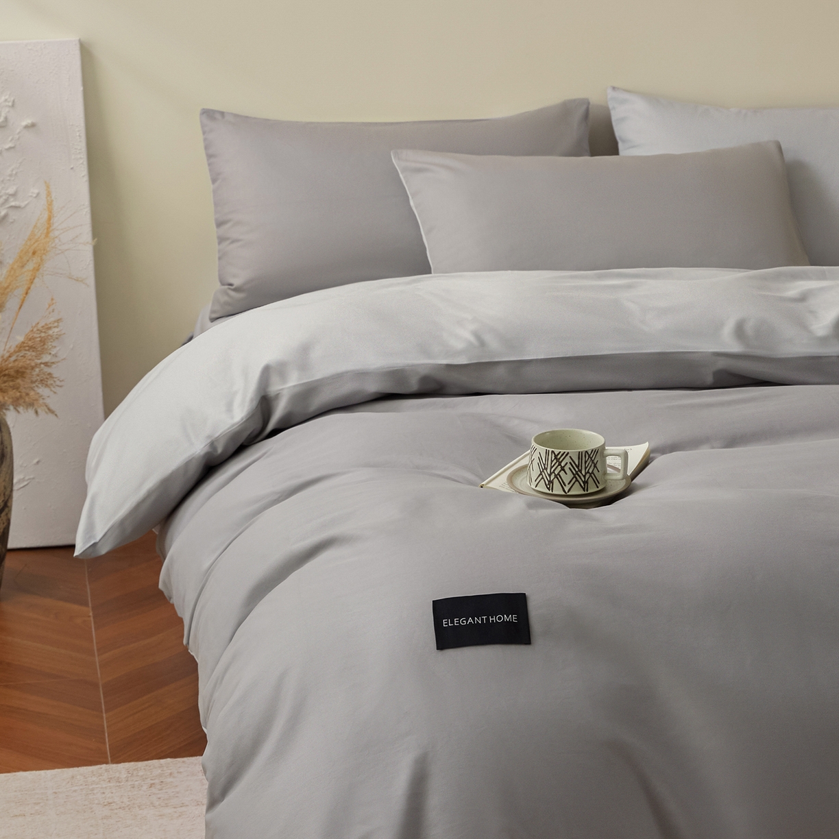 91家纺网 家纺一手货源 找家纺 寐眠 2026新款全棉纯棉纯色双拼四件套 浅灰素影