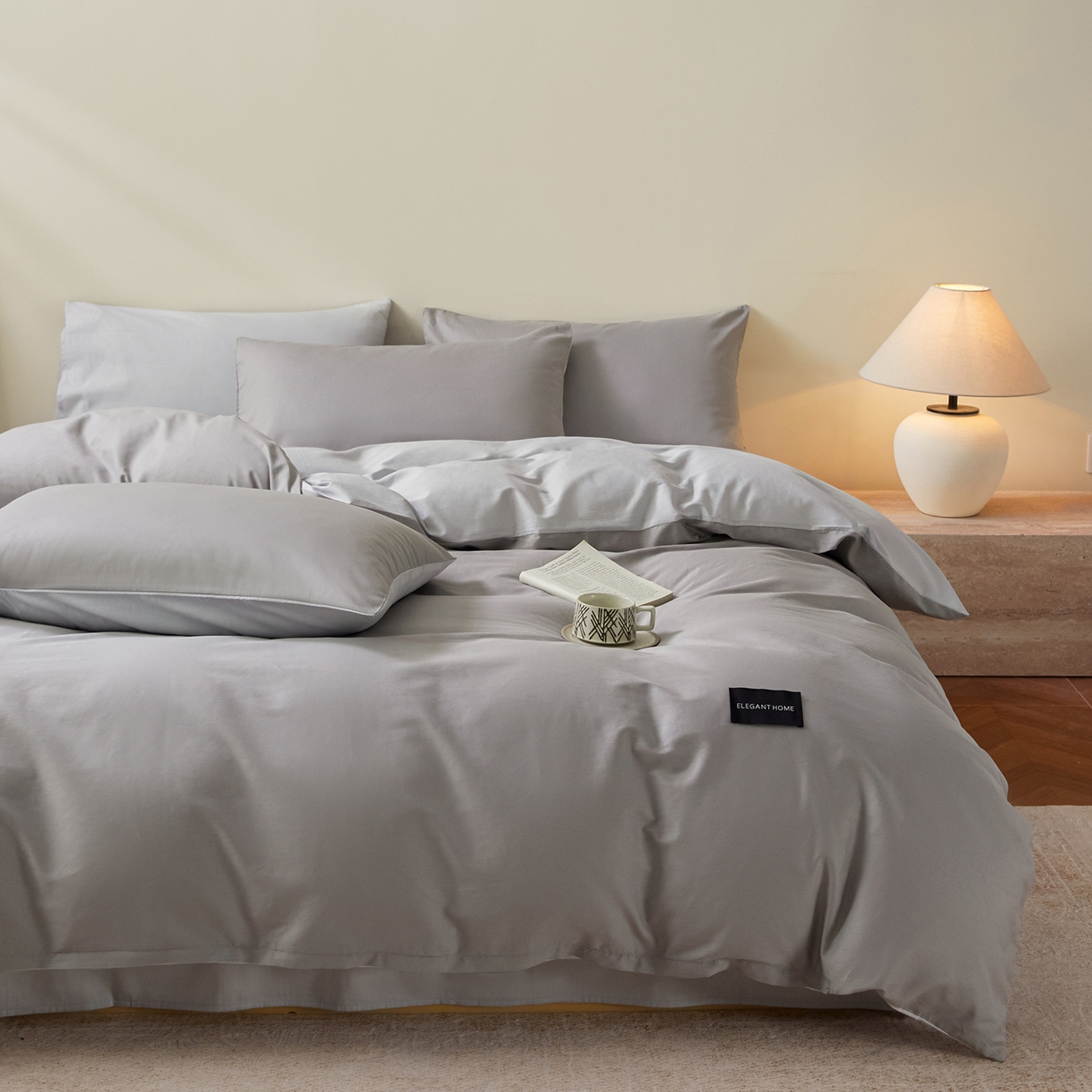 91家纺网 家纺一手货源 找家纺 寐眠 2026新款全棉纯棉纯色双拼四件套 浅灰素影