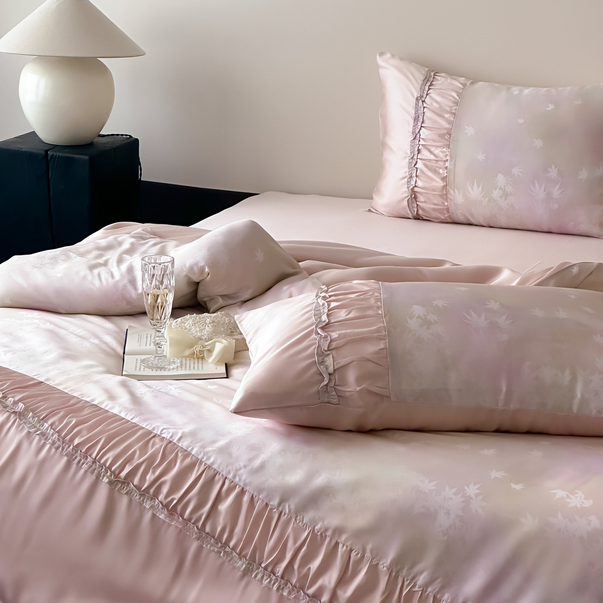 91家纺网 家纺一手货源 找家纺 （总）玉宇阁 2025春夏新款60S兰精天丝印花四件套-薇之白