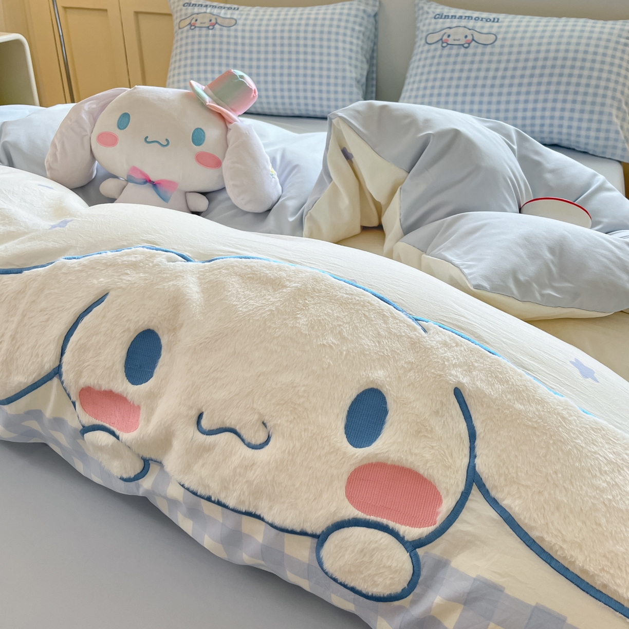 91家纺网 家纺一手货源 找家纺 桃心家居 2026新款A类三丽鸥正版授权云柔水洗棉兔毛贴布绣刺绣软糯系列四件套 云柔水洗棉-贴布绣你好大耳狗