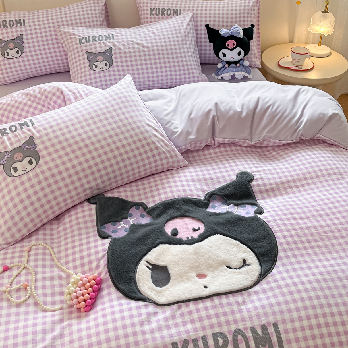 91家纺网 家纺一手货源 找家纺 桃心家居 2026新款A类三丽鸥正版授权云柔水洗棉兔毛贴布绣刺绣软糯系列四件套 云柔水洗棉-贴布绣紫格库洛米