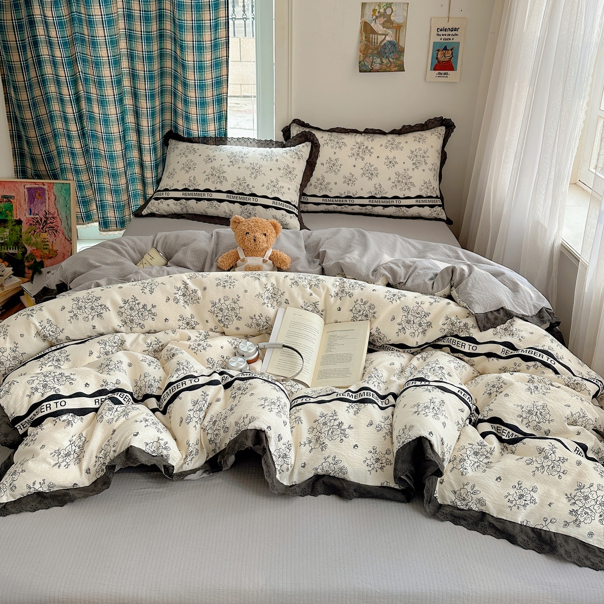 91家纺网 家纺一手货源 找家纺 一比一家纺 2026新款彩色花边木棉皱皱纱四件套 赫本