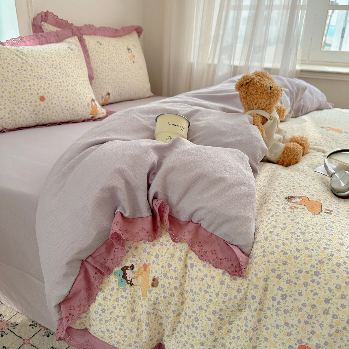 91家纺网 家纺一手货源 找家纺 一比一家纺 2026新款彩色花边木棉皱皱纱四件套 花间女孩