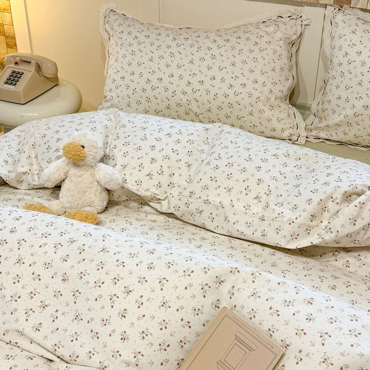 91家纺网 家纺一手货源 找家纺 壹和 2026新款全棉法式小清新复古碎花四件套 粉枝蔓