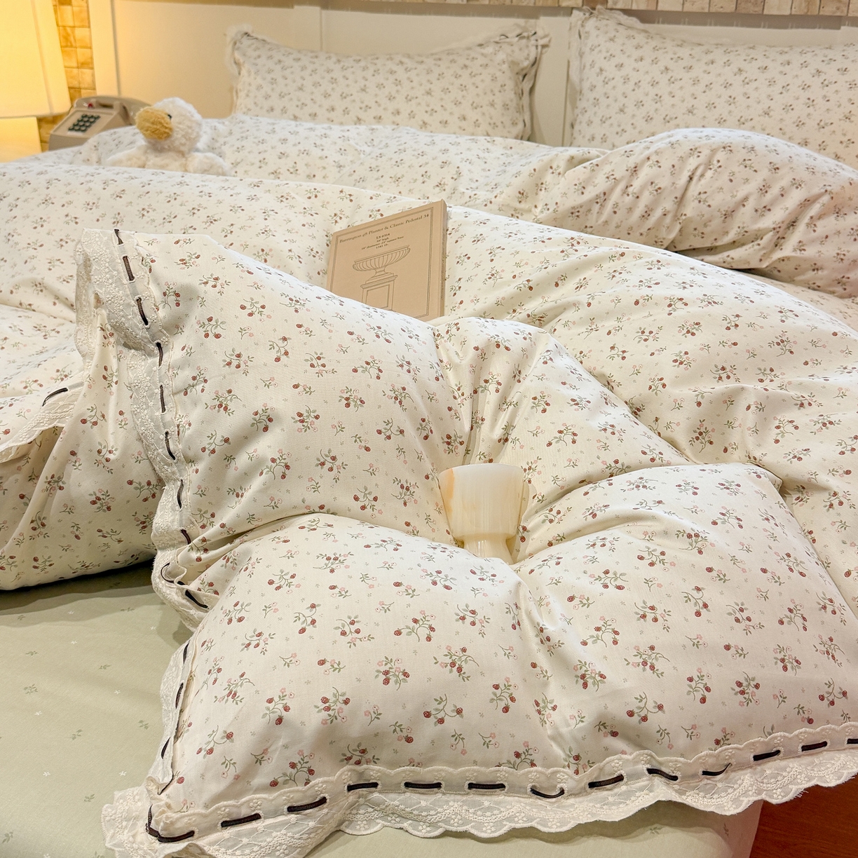 91家纺网 家纺一手货源 找家纺 壹和 2026新款全棉法式小清新复古碎花四件套 粉枝蔓