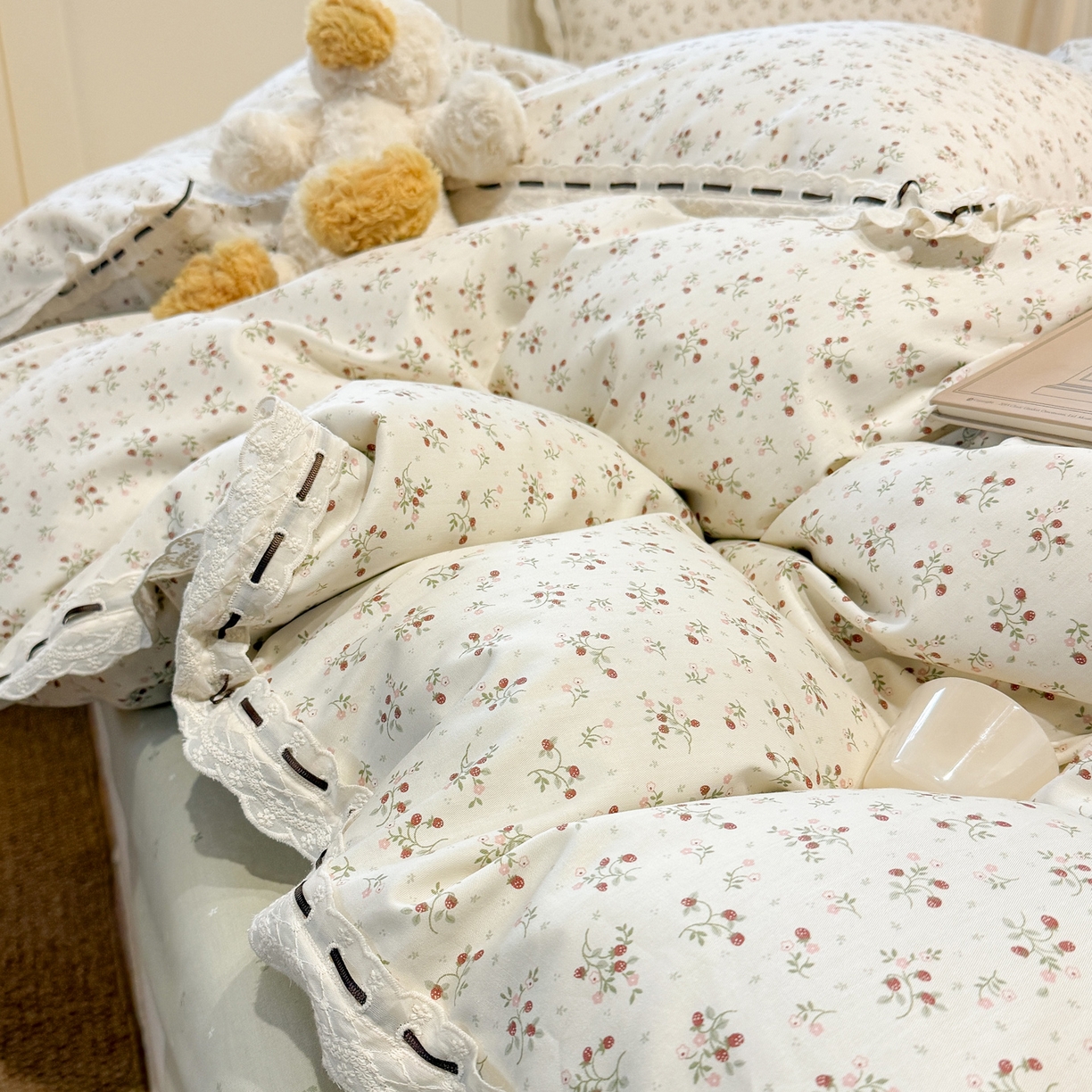 91家纺网 家纺一手货源 找家纺 壹和 2026新款全棉法式小清新复古碎花四件套 粉枝蔓