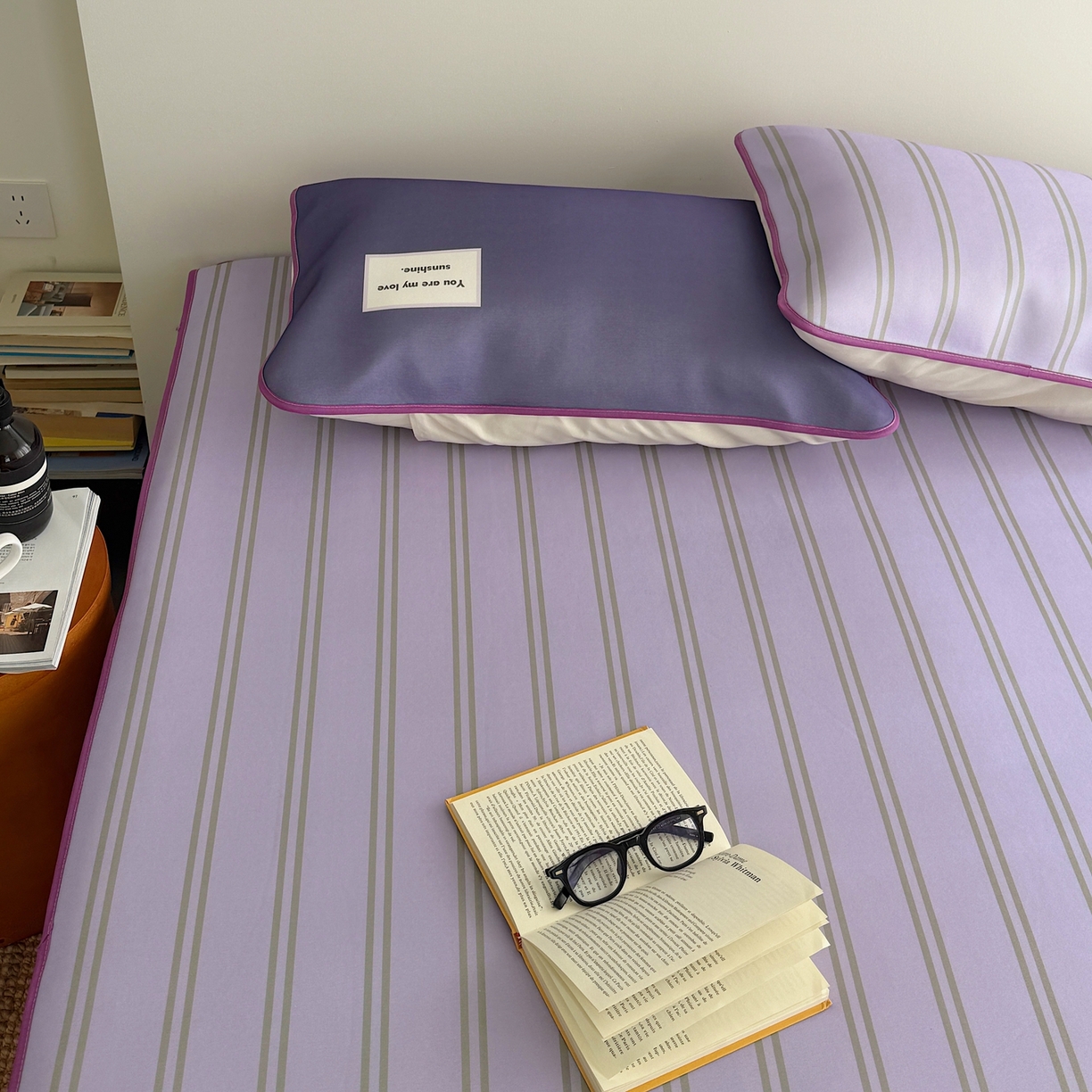 91家纺网 家纺一手货源 找家纺 美乐迪家纺 2026春夏新款水光冰丝凉席席子-条纹系列 葡萄紫