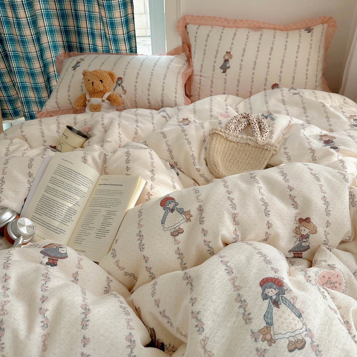 91家纺网 家纺一手货源 找家纺 一比一家纺 2026新款彩色花边木棉皱皱纱四件套 午后花园