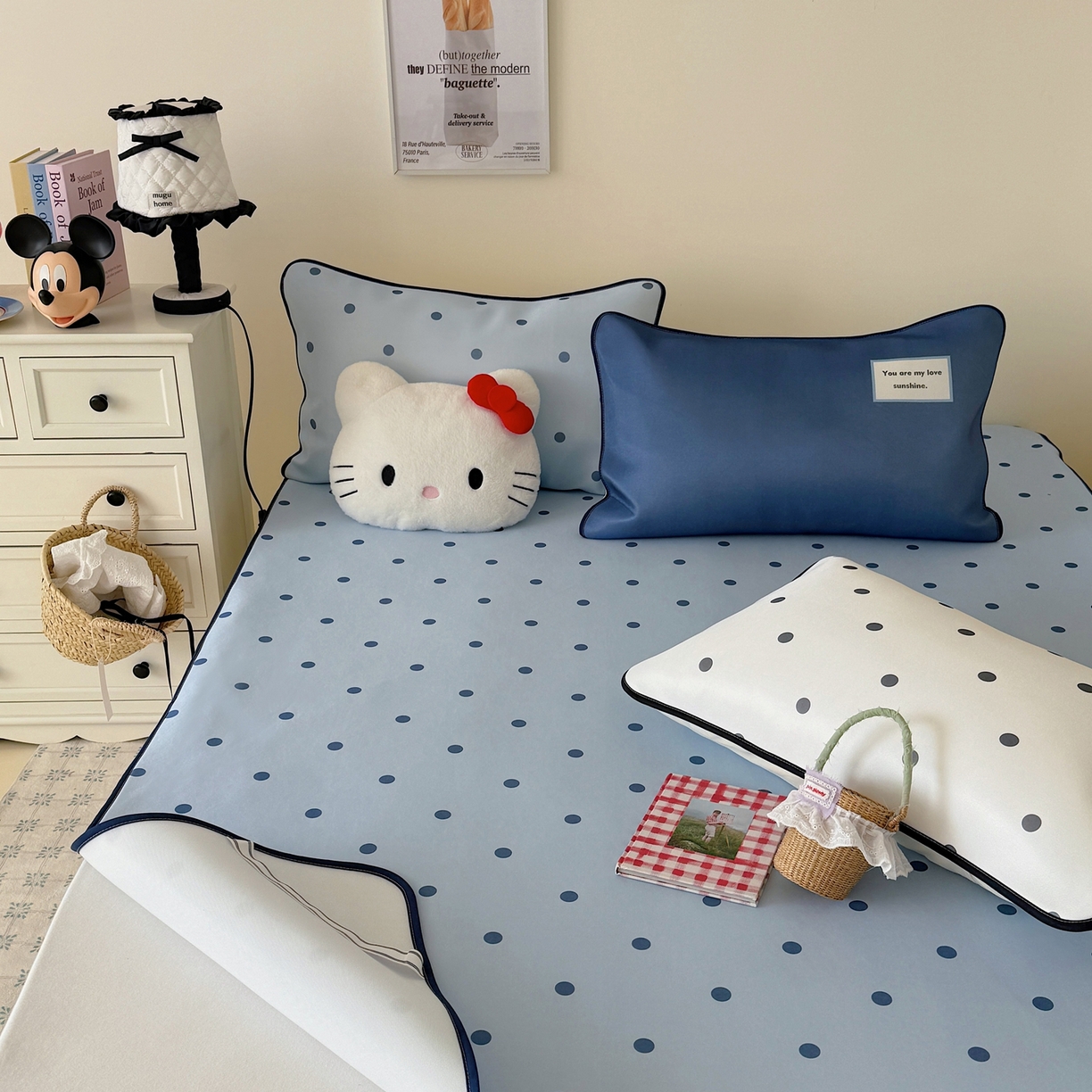 91家纺网 家纺一手货源 找家纺 美乐迪家纺 2026春夏新款水光冰丝凉席席子-波点系列 波点蓝