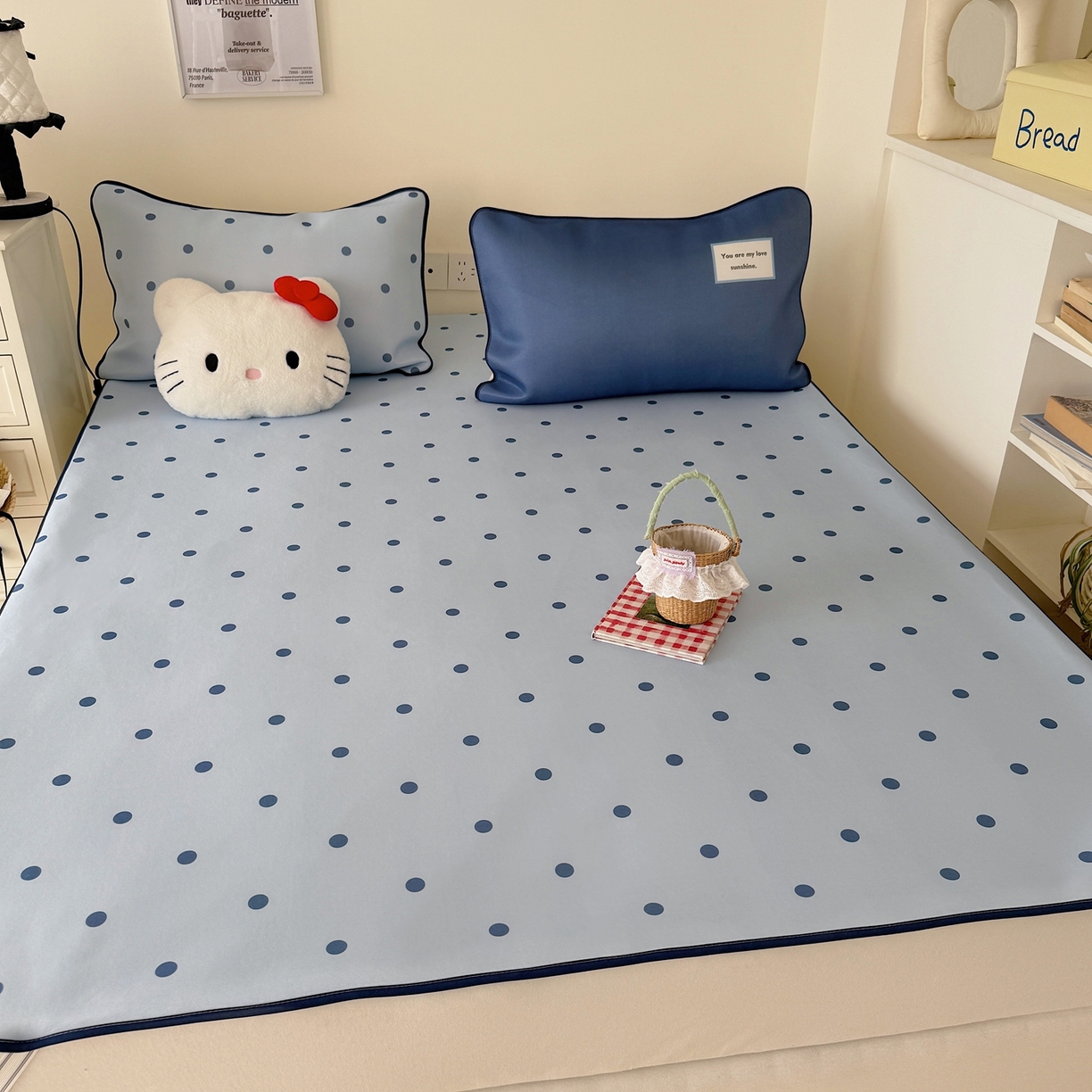 91家纺网 家纺一手货源 找家纺 美乐迪家纺 2026春夏新款水光冰丝凉席席子-波点系列 波点蓝