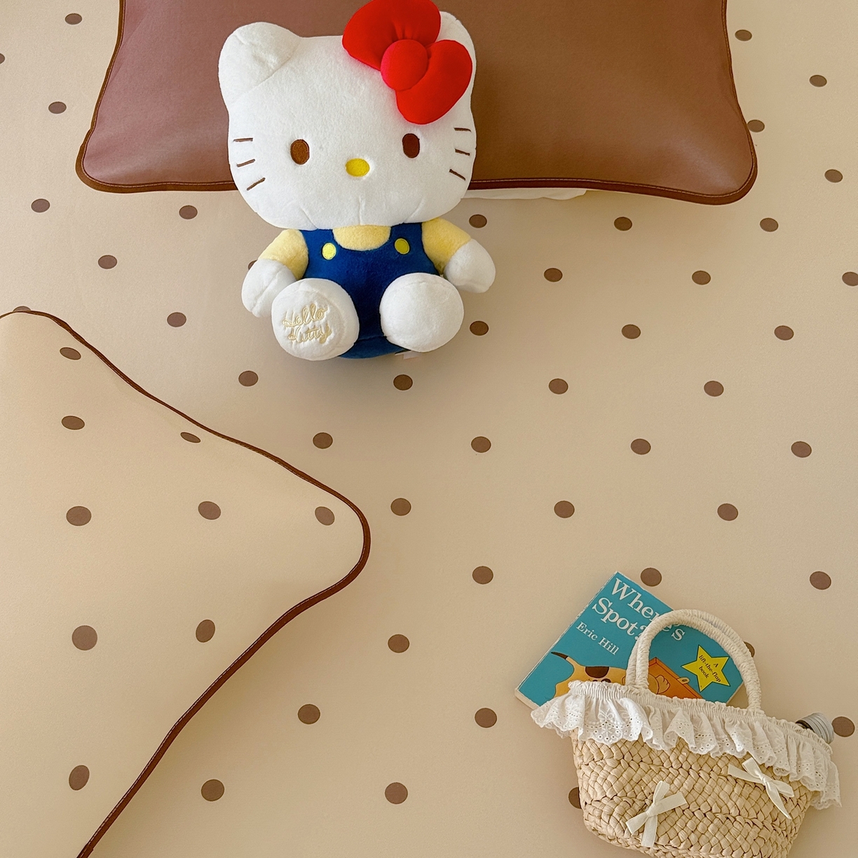 91家纺网 家纺一手货源 找家纺 美乐迪家纺 2026春夏新款水光冰丝凉席席子-波点系列 波点咖