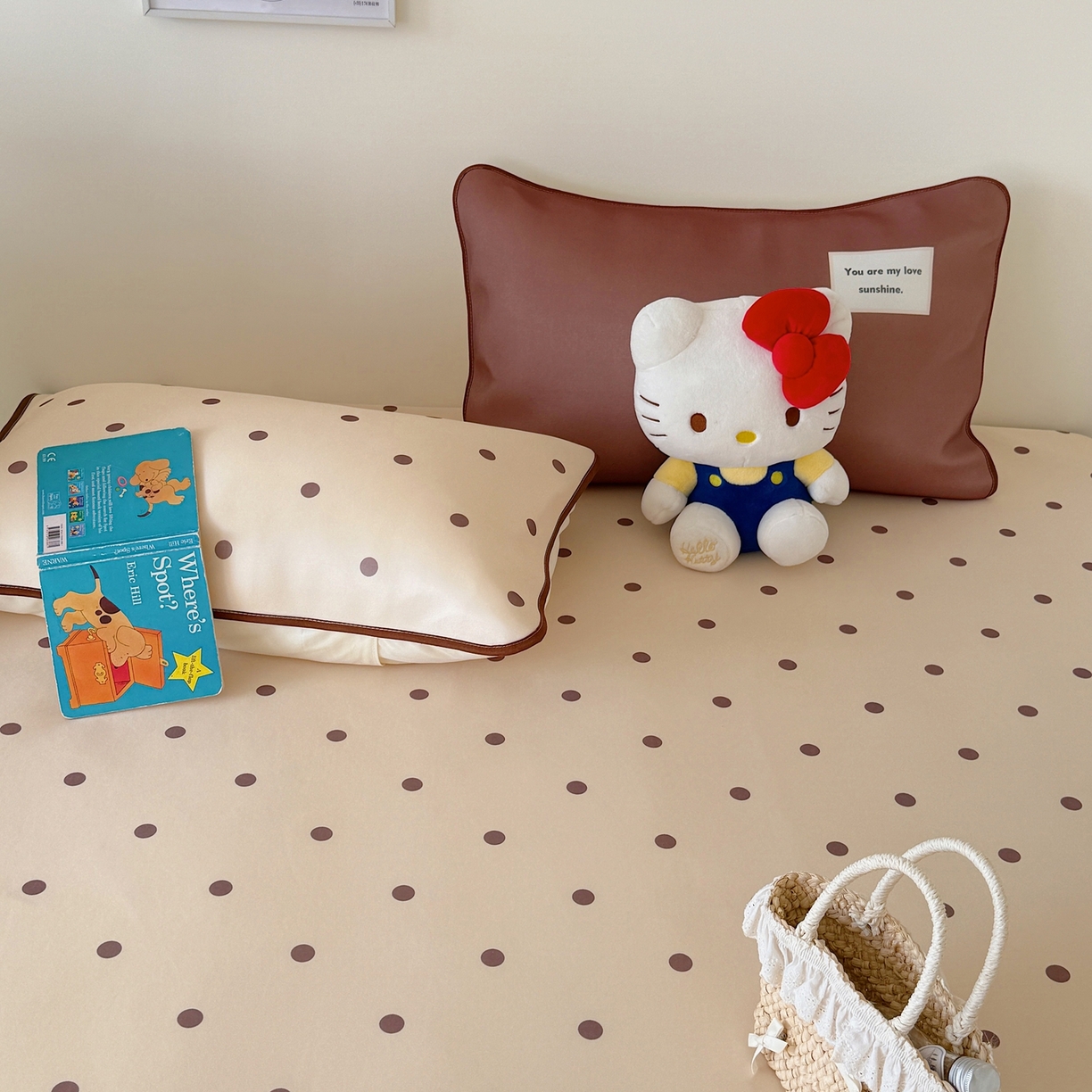 91家纺网 家纺一手货源 找家纺 美乐迪家纺 2026春夏新款水光冰丝凉席席子-波点系列 波点咖