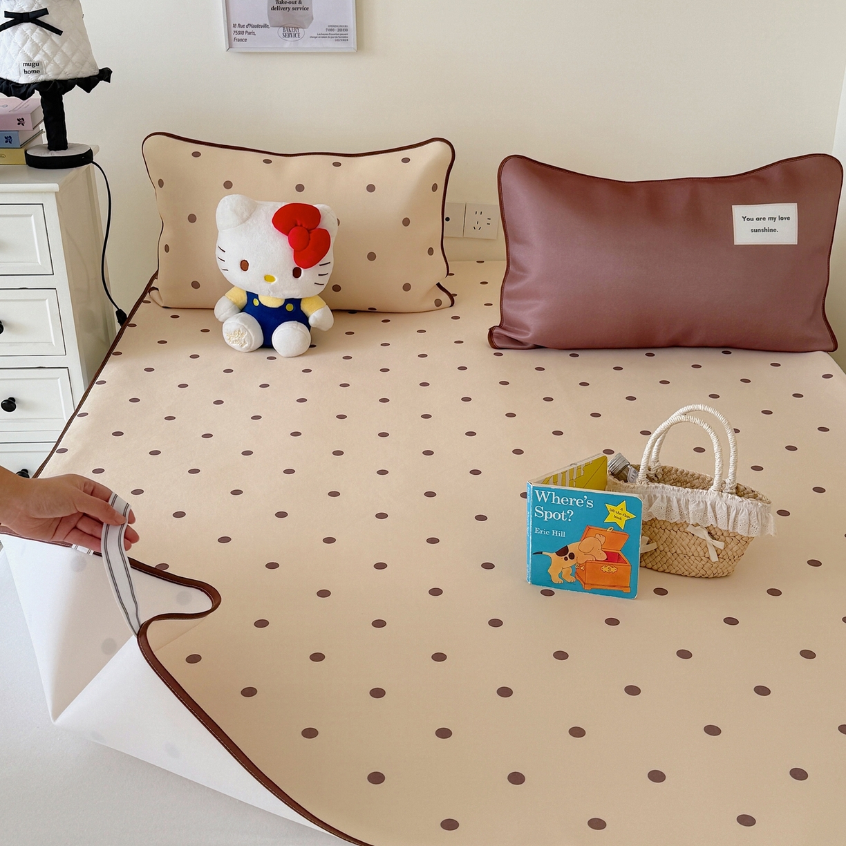 91家纺网 家纺一手货源 找家纺 美乐迪家纺 2026春夏新款水光冰丝凉席席子-波点系列 波点咖