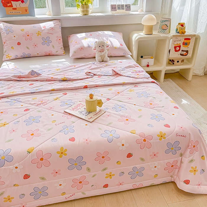 91家纺网 家纺一手货源 找家纺 天瑜家纺 2026新款棉绸夏被苏香绸舒香绸夏凉被人造棉空调被 花香 粉