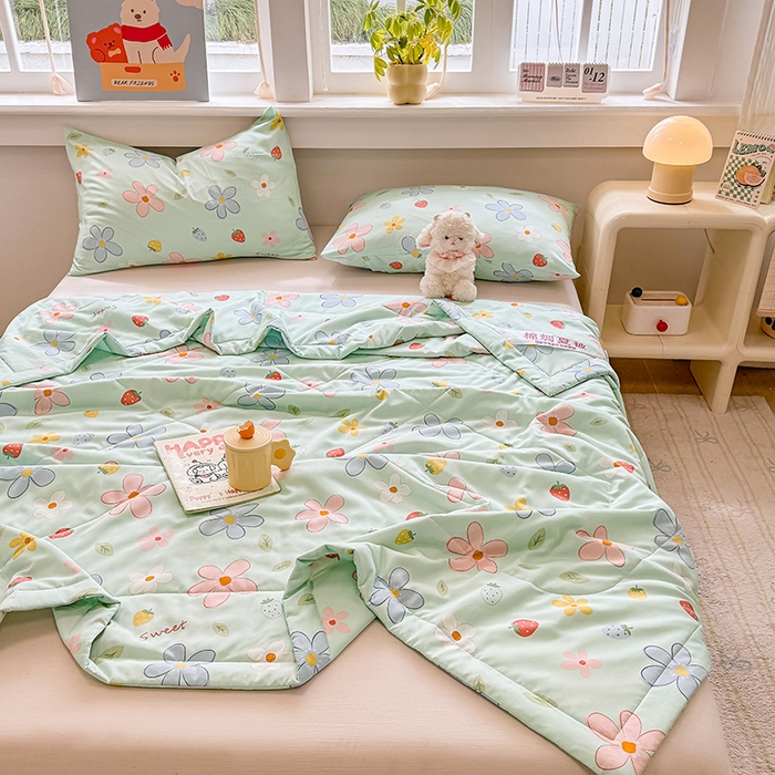 91家纺网 家纺一手货源 找家纺 天瑜家纺 2026新款棉绸夏被苏香绸舒香绸夏凉被人造棉空调被 花香 绿