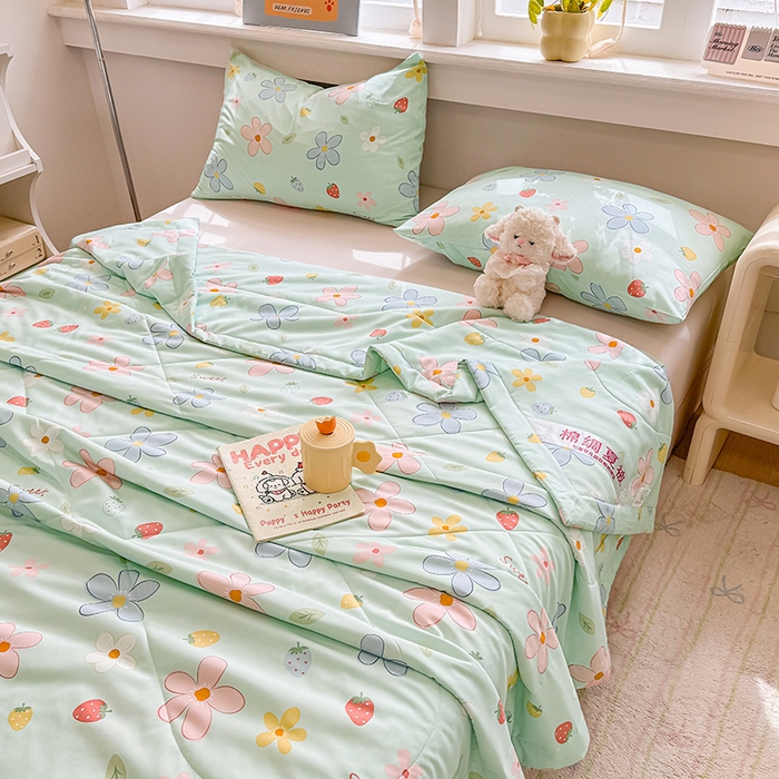 91家纺网 家纺一手货源 找家纺 天瑜家纺 2026新款棉绸夏被苏香绸舒香绸夏凉被人造棉空调被 花香 绿