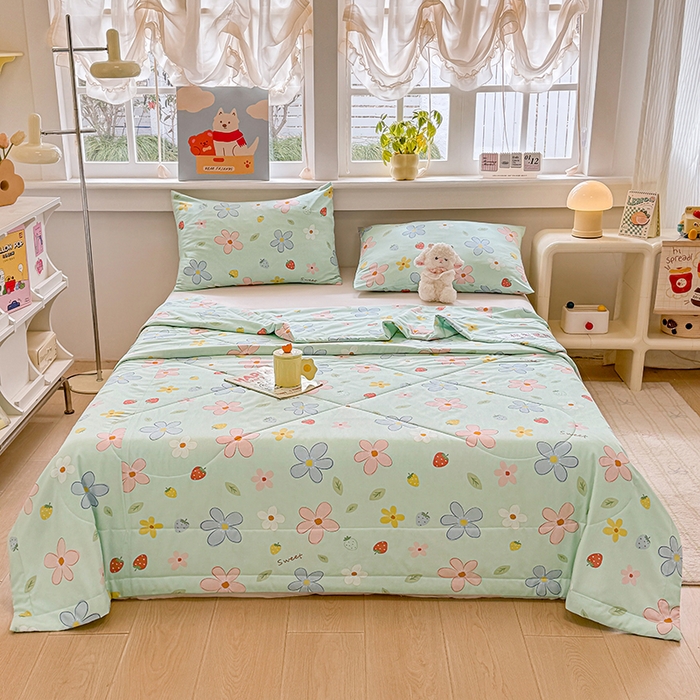 91家纺网 家纺一手货源 找家纺 天瑜家纺 2026新款棉绸夏被苏香绸舒香绸夏凉被人造棉空调被 花香 绿