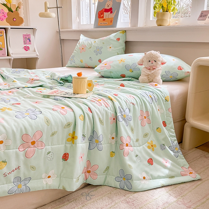 91家纺网 家纺一手货源 找家纺 天瑜家纺 2026新款棉绸夏被苏香绸舒香绸夏凉被人造棉空调被 花香 绿