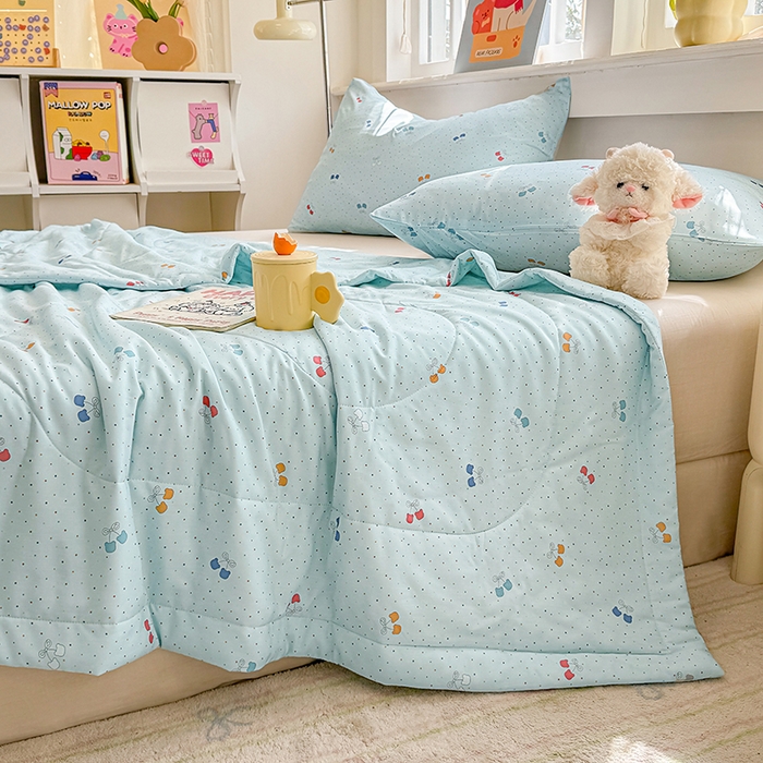 91家纺网 家纺一手货源 找家纺 天瑜家纺 2026新款棉绸夏被苏香绸舒香绸夏凉被人造棉空调被 爱恋 蓝