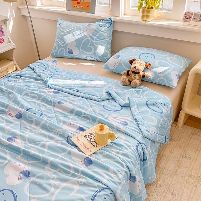 91家纺网 家纺一手货源 找家纺 天瑜家纺 2026新款棉绸夏被苏香绸舒香绸夏凉被人造棉空调被 爱心 蓝