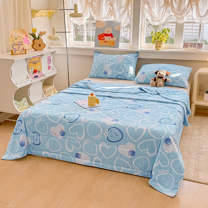 91家纺网 家纺一手货源 找家纺 天瑜家纺 2026新款棉绸夏被苏香绸舒香绸夏凉被人造棉空调被 爱心 蓝